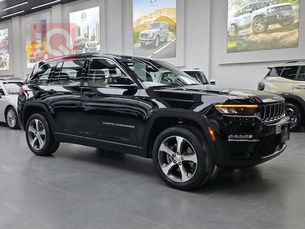 جيب جراند شيروكي